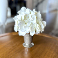 Load image into Gallery viewer, [JCH-AHDW] Glass Julep Cup Hammered - Artificial Hydrangea White
