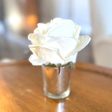 Load image into Gallery viewer, [GV-ARW] Silver Glass Votive - Artificial Rose White
