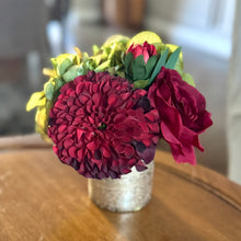 Load image into Gallery viewer, [RESS-ADALRR] Gold Glass Vase Small - Artificial Dahlia &amp; Rose Red and Hydrangea Basil
