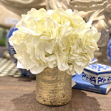 Load image into Gallery viewer, [RESM-AHDW] Gold Glass Vase Medium - Artificial Hydrangea White
