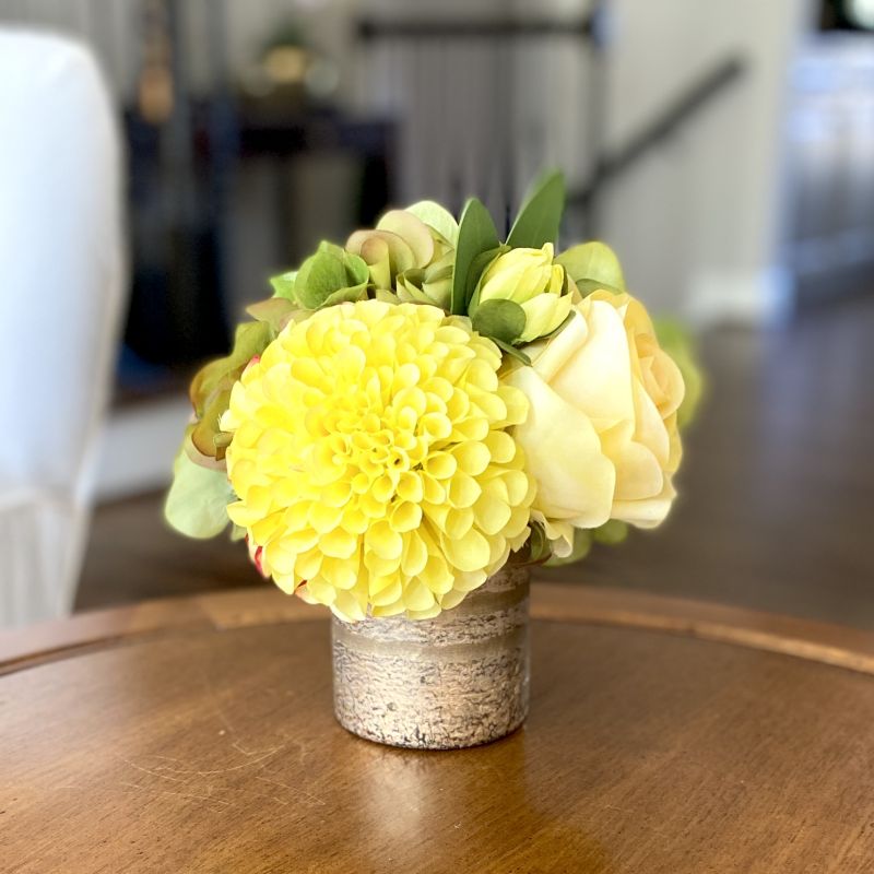 [RESS-ADALYY] Gold Glass Vase Small - Artificial Yellow Dahlia, Rose & Hydrangea Green