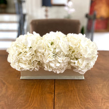 Load image into Gallery viewer, [RPS-C-AHDW] Rect Small Container Champagne Leaf - Hydrangea White Artificial
