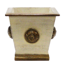 Load image into Gallery viewer, [WSPM-PD-IWBKBZHDW] Wooden Square w/Medallion Container Patina Distressed w/Bronze - Integ White, Banksia Bronze &amp; Hydrangea White