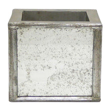 Load image into Gallery viewer, [WSPS-SAM-RBKSIHDW] Wooden Square Container Small - Silver Antique w/ Antique Mirror &amp; Medallion - Roses White, Banksia Silver, Brunia Natural &amp; Hydrangea White
