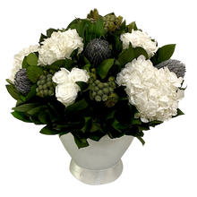 Load image into Gallery viewer, Resin Round Container Silver Leaf - Manzi Silver, Roses White &amp; Hydrangea White
